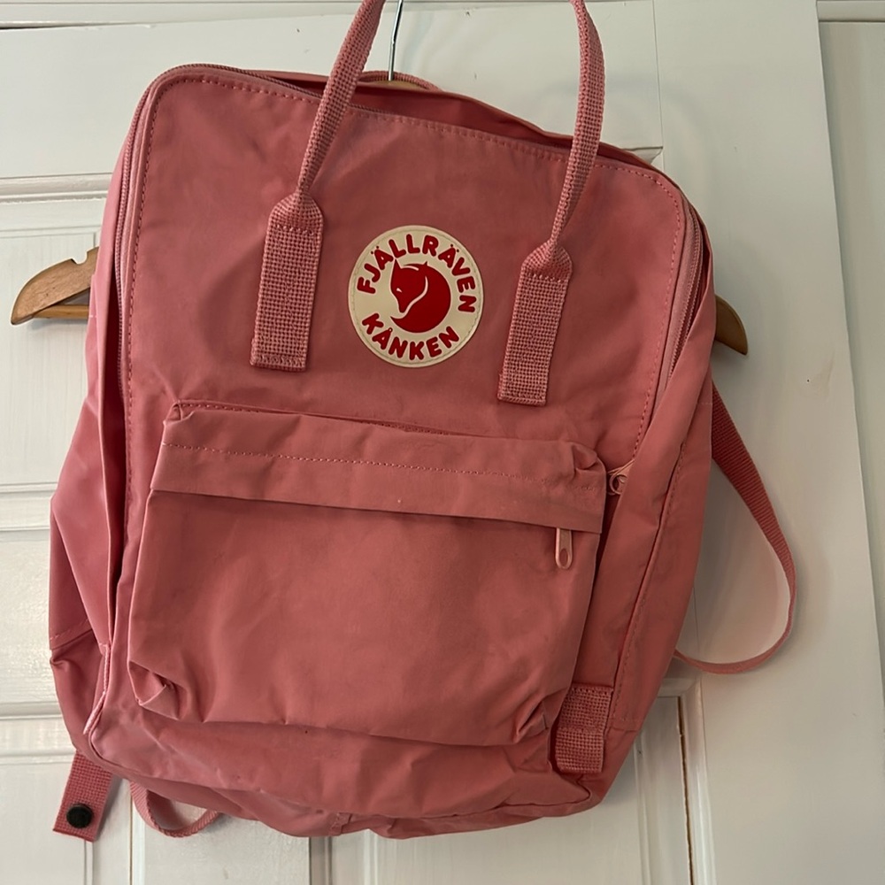 Fjall Raven Kanken 13” laptop everyday outdoor water resistant backpack in pink